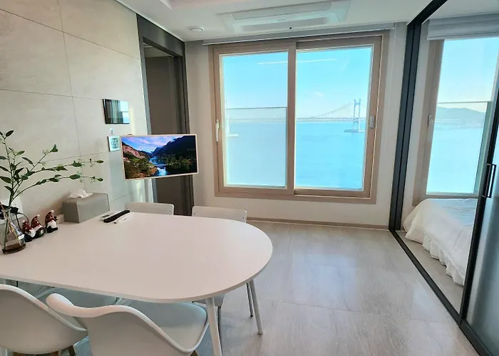 Apartamento Busan#gwangalli#광안대교#민락더마컷#핫플#풀오션뷰 Ciudad Metropolitana de Busan